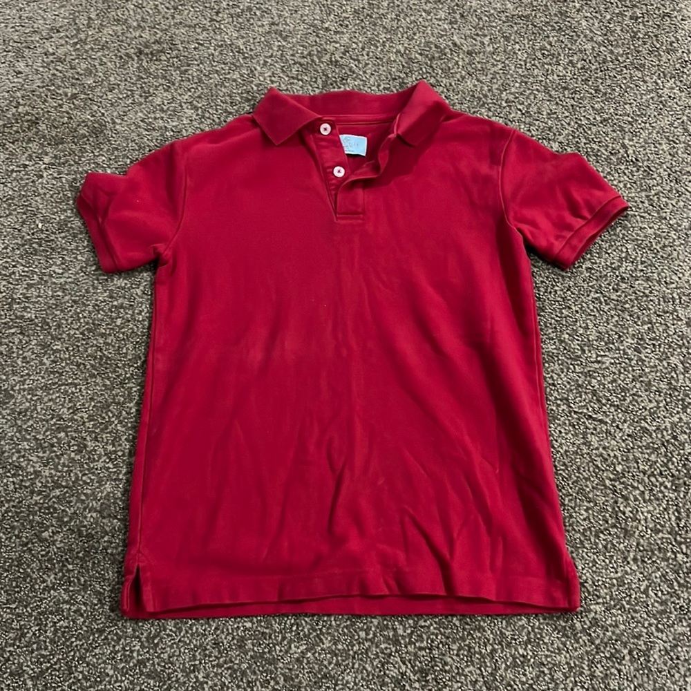 Red collared shirt (Glass/Club)